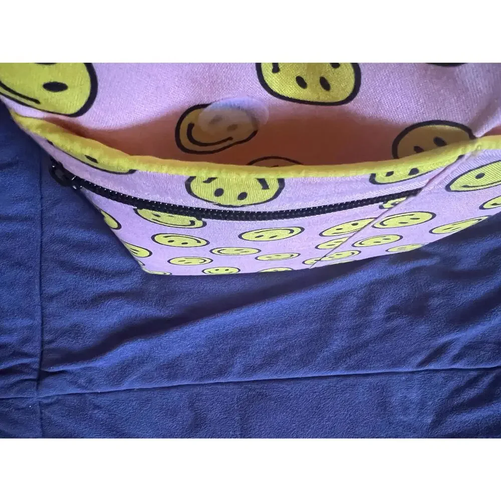 NWOT Smiley Faces, Small Book Sleeve, Front Zipper Pocket, Corner Bookmark